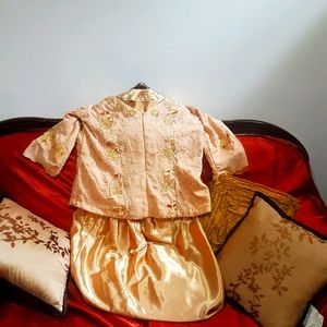 Im selling a variety of women's clothing